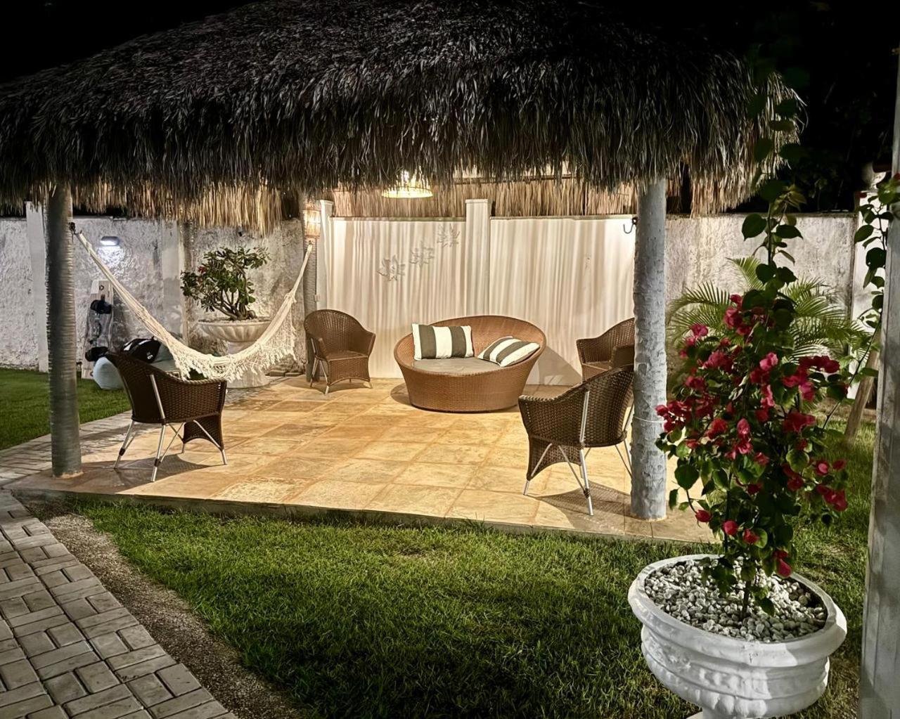 Pousada Coconut Кумбуку Екстер'єр фото